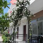 Kontogiannis Lihas Club 2 Apartament Áyios Yeóryios