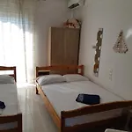 Kontogiannis Lihas Club 2 * Áyios Yeóryios