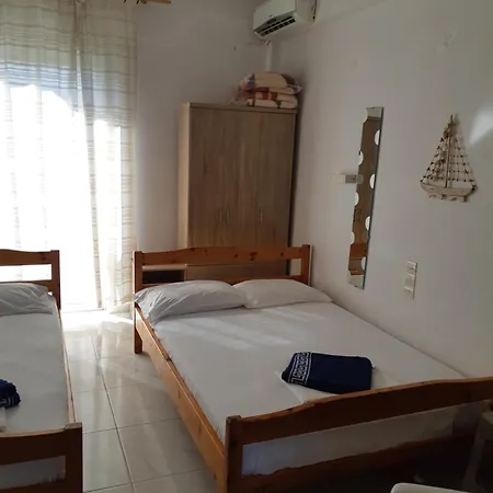 Kontogiannis Lihas Club 2 * Ájosz Jeórjosz