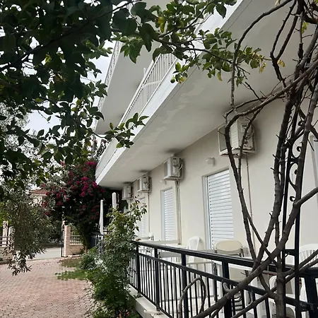 Apartament Kontogiannis Lihas Club 2 Áyios Yeóryios